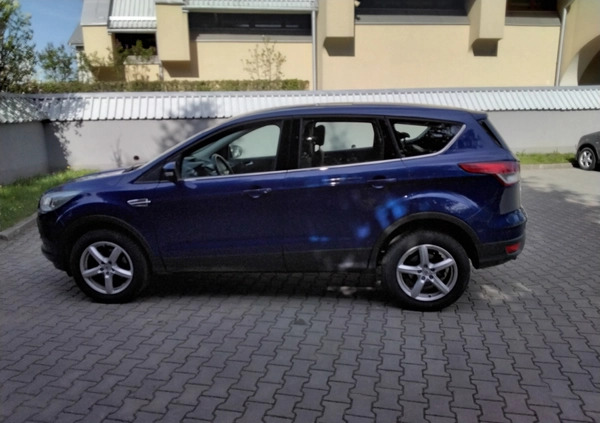 Ford Kuga cena 49700 przebieg: 133320, rok produkcji 2016 z Ustroń małe 137